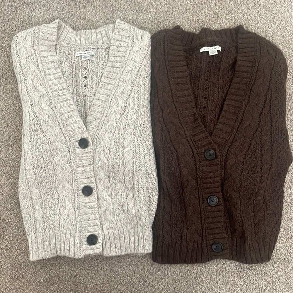 Short sweaters